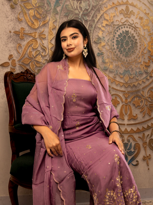 Shimmer-organza kurta and dupatta set with an opada-silk bottom